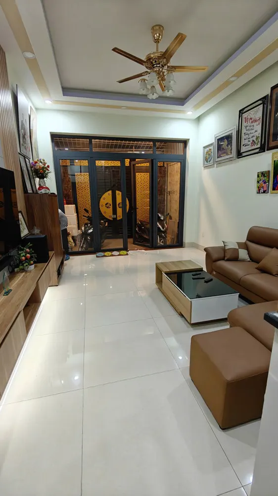 Bán Nhà 3 Tầng, Đường Tân Hòa 2, Hiệp Phú, Q9. Thủ Đức, Tp Hcm. Dt 72M2, Shr. Giá 9,4 Tỷ