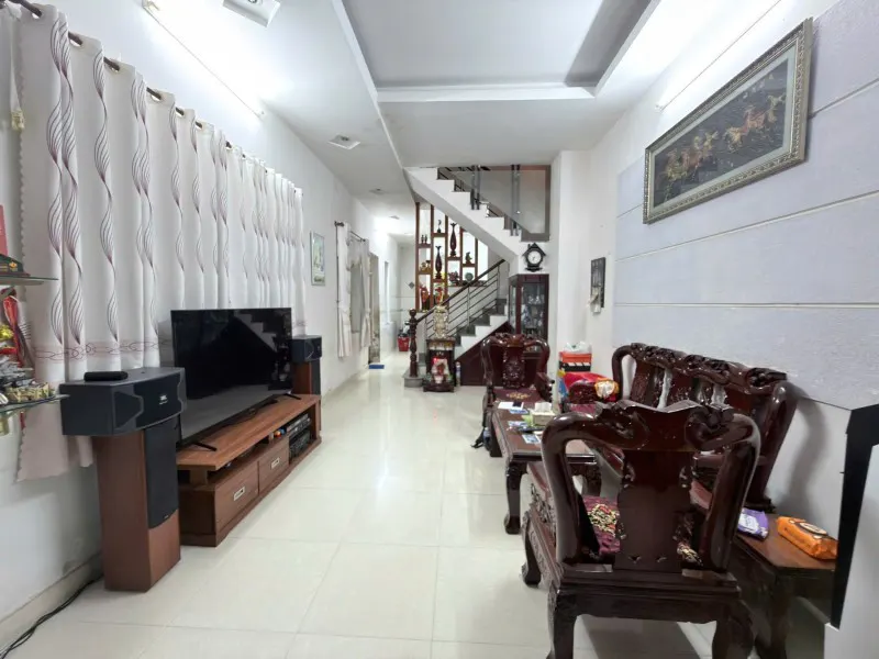 Bán Nhà Đường Số 8, Linh Trung, Thủ Đức, Tp Hcm. Dt105m2, 3 Tầng, Shr. Giá 10.4 Tỷ
