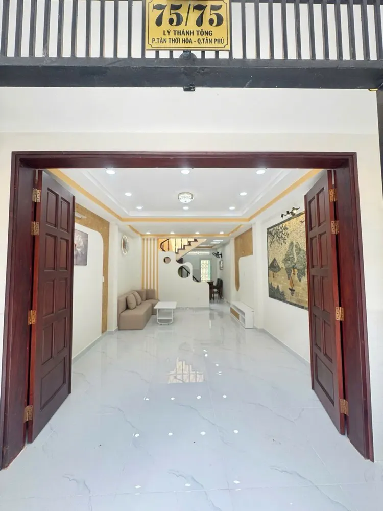 Nhà Phố Khu Dân Cư Yên Tĩnh, Phù Hợp Khách Ở Lâu Dài. Ngay Bờ Bao Tân Thắng Kế Bên Aeon Mall Tân