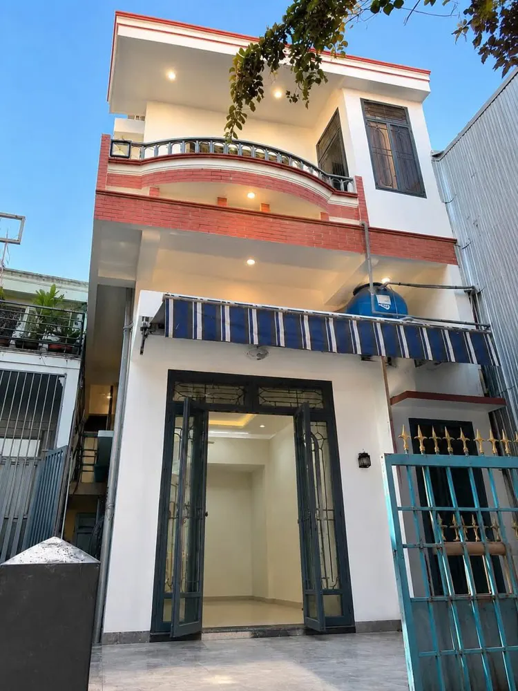 ► 4.1 Tỷ Kiệt Gần Lê Duẩn, 78M2, Ngang Hơn 6M, 2.5 Tầng Kiên Cố, 3Pn, Giảm Sâu 700Tr
