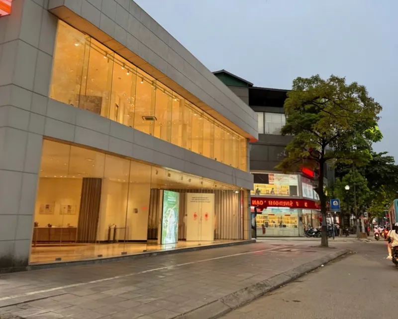 Cho Thuê Nhà, Quang Trung, Thợ Nhuộm, Trần Quốc Toản, 230M2x 2T -48 Tr