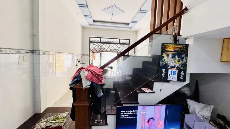 Bán Nhà 3 Tầng, 68M2, Đường Số 5, Linh Xuân, Thủ Đức. Tp Hcm. Sổ Hồng Riêng, Giá 3,69 Tỷ