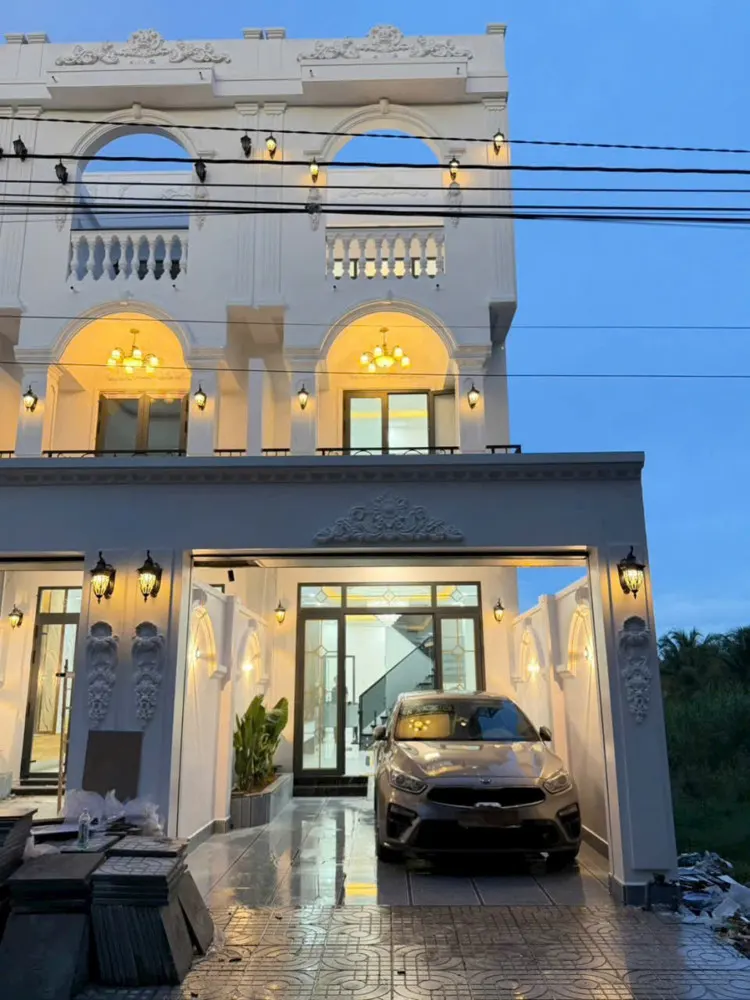 Chỉ Với 899 Triệu Trả Trước – Tp.mỹ Tho,Tiền Giang ,Sở Hữu Nhà Mặt Tiền View Kênh 19-05, Ô Tô Đậu