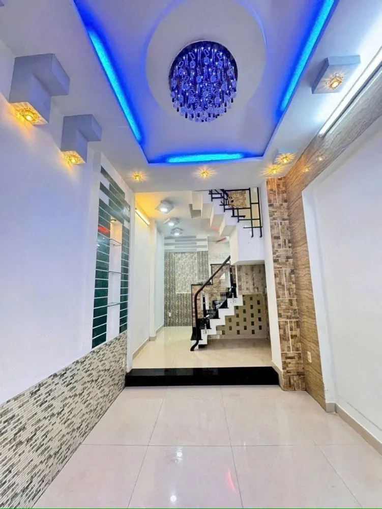 Nhà 4 Tầng Nguyễn Thị Minh Khai – 5 Pn – Hẻm Gần 4M – Giá 6.5 Tỷ