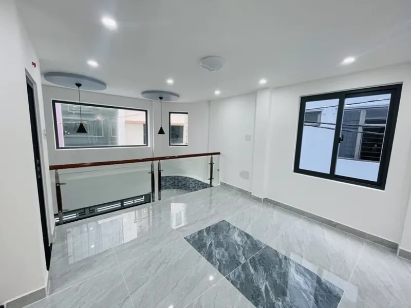 8.2Tỷ • Trần Quang Diệu • Lô Góc • 5 Tầng • Nhà Mới Đẹp