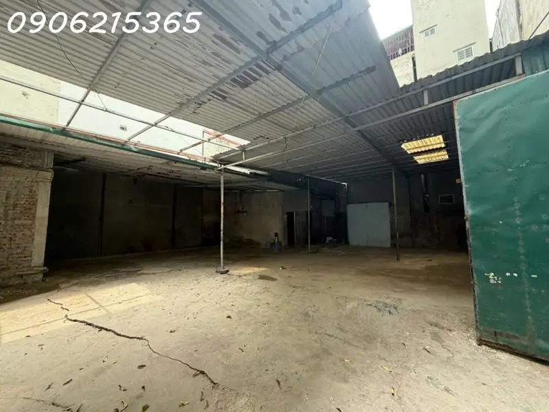Cho Thuê Kho Xuân Đỉnh 204M² – Ô Tô Vào Tận Kho Gần Ciputra, Starlake Chỉ 19 Triệu/tháng, Lh