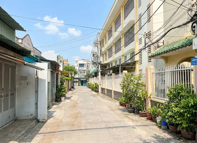 [T5886*] Nhà Hxh 4.5M Sát Chợ Xóm Mới Trương Minh Ký 7.X Tỷ