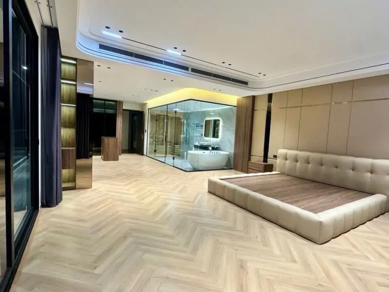 Bán Nhà Ngọc Thụy 100M2, 7 Tầng Thang Máy- Ô Tô Tránh- 2X Tỷ