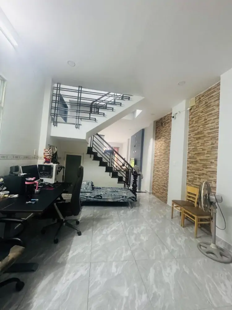 Bán Nhà 316M2, 2 Tầng, Đường Hàng Tre, Phường Long Thạnh Mỹ, Q.9, Thủ Đức, Tp Hcm, Giá 14.9 Tỷ