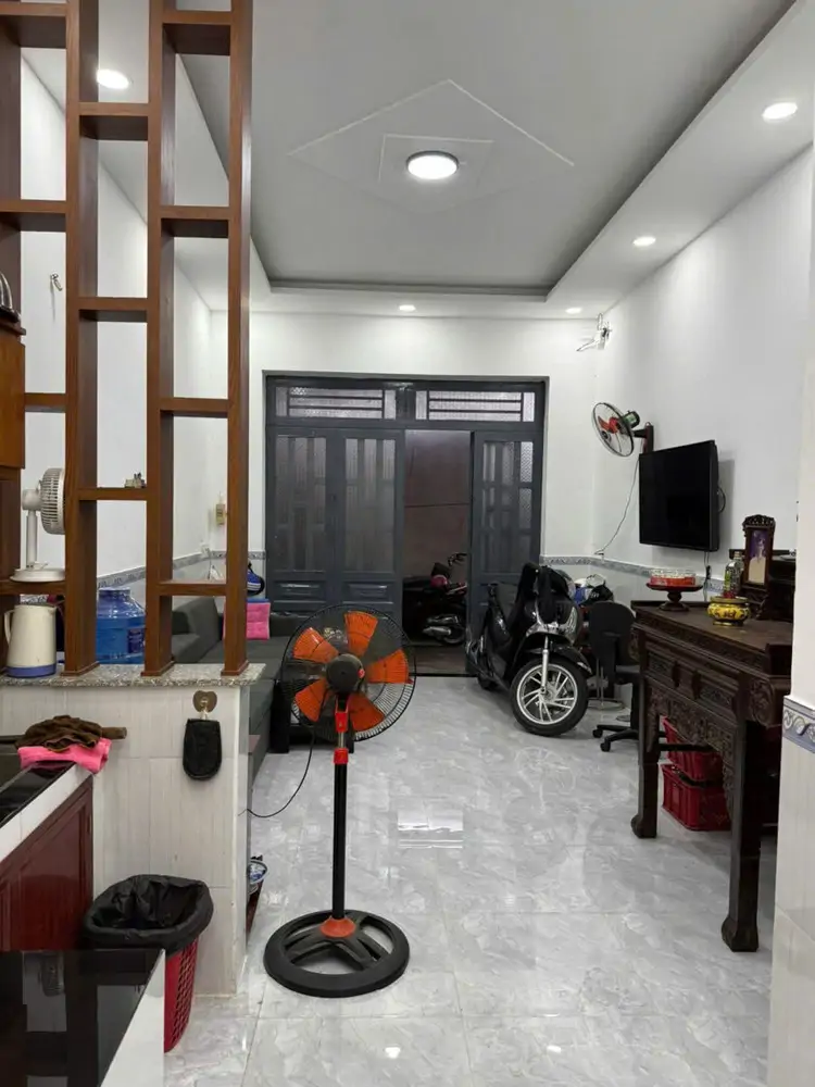 Kẹt Tiền Bán Gấp Nhà Xã Xuân Thới Đông, Huyện Hóc Môn, Thành Phố Hồ Chí Minh