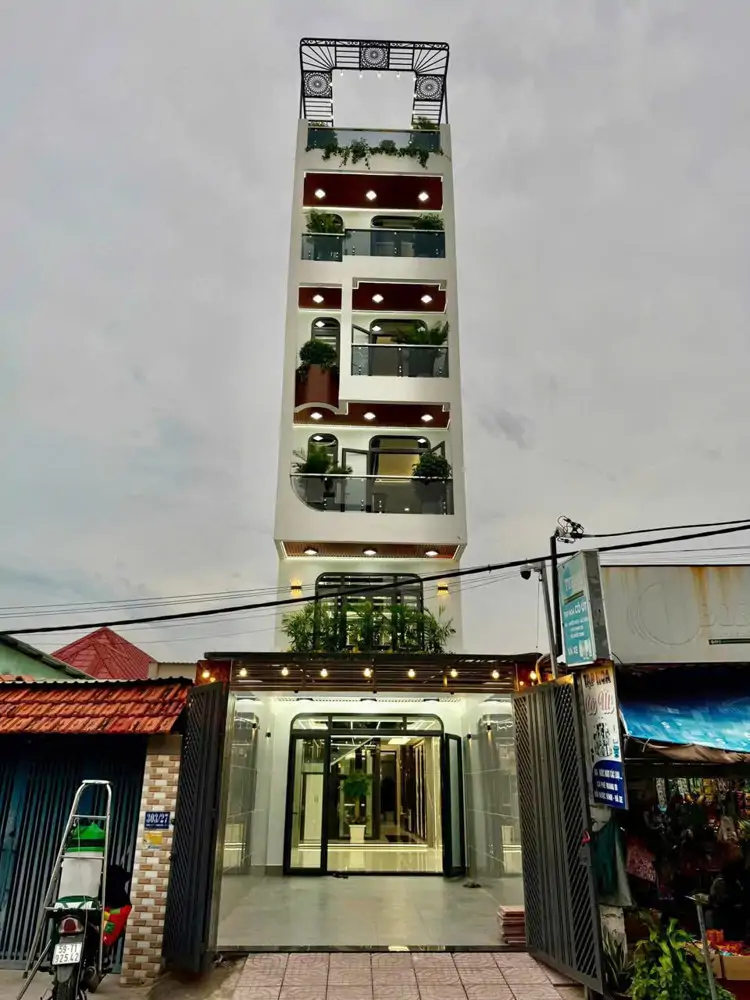 Bán Nhà Mặt Tiền Thạnh Xuân 22 – 4 Tầng + Lửng – Full Nội Thất