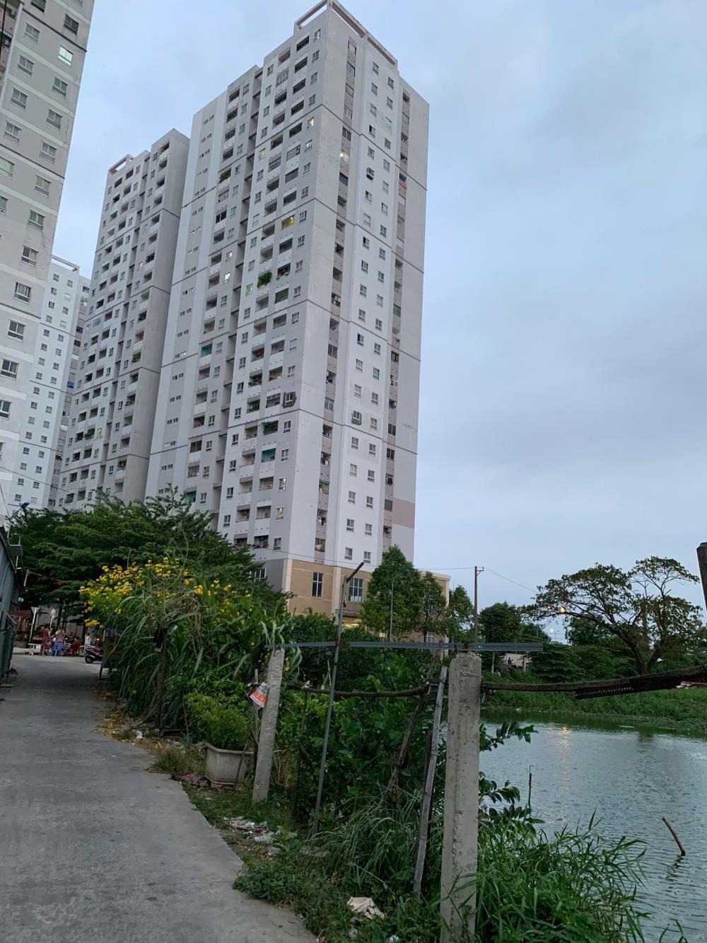 Căn Hộ HQC Plaza - Sổ Riêng - Giá 1.5 Tỷ - Vị Trí Đắc Địa