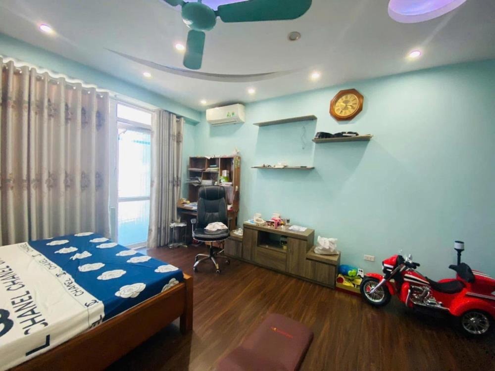 Chung Cư Intracom 2 Cầu Diễn: Căn Góc 3PN, 134m², Giá Tốt