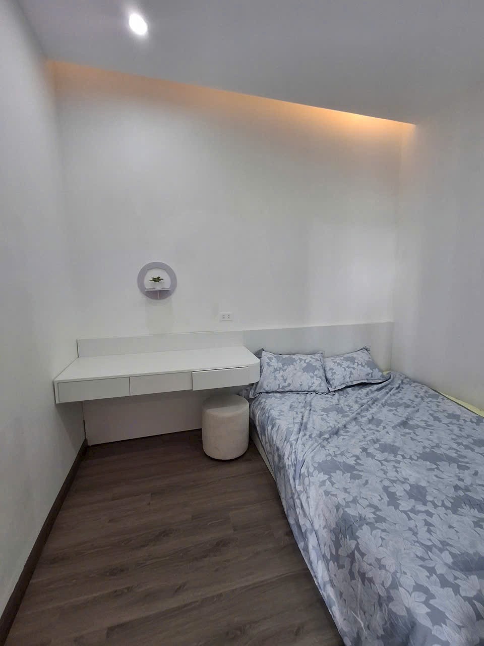 Bán Căn Hộ Mỹ Đình 83m2, 3PN, Giá 5.6 Tỷ - Vị Trí Đẹp, Full Nội Thất