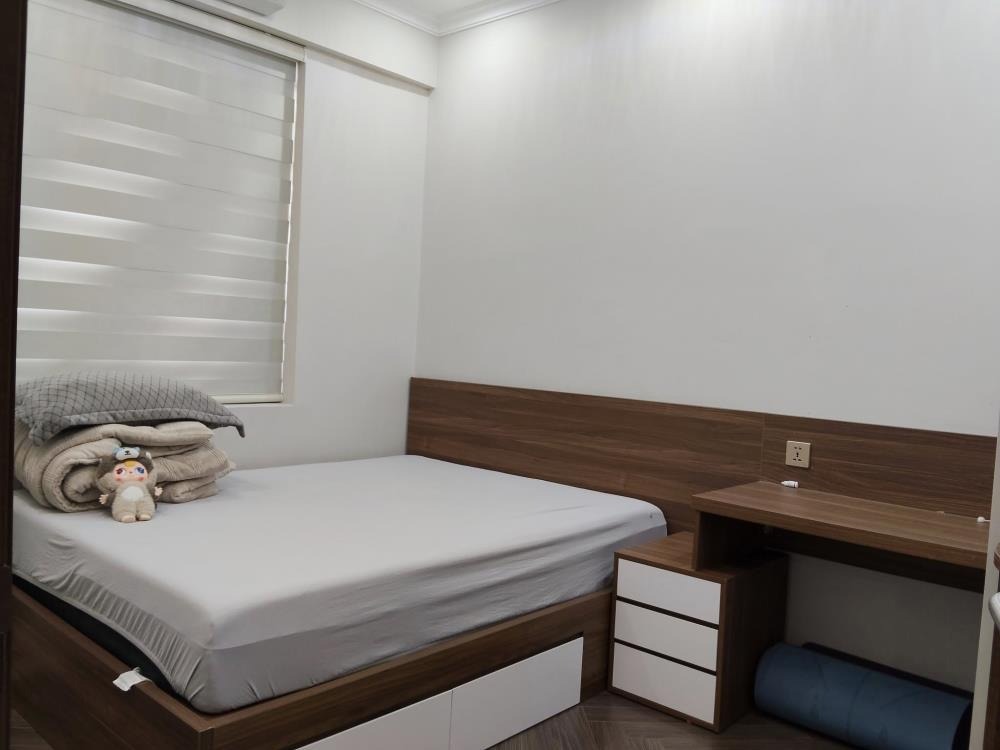 Căn Hộ 2PN - Nam Trung Yên - Giá 5.28 Tỷ - View Đẹp