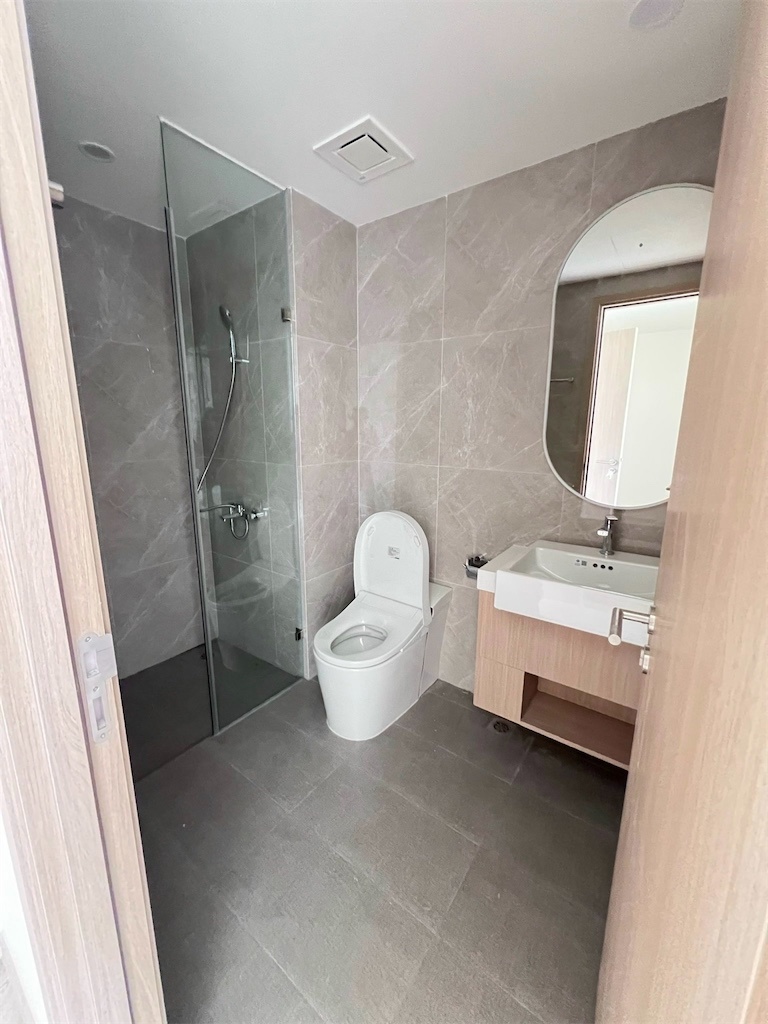 Bán Lỗ Căn Góc 2PN Lumiere Boulevard: 80m², View Đẹp, Giá Tốt