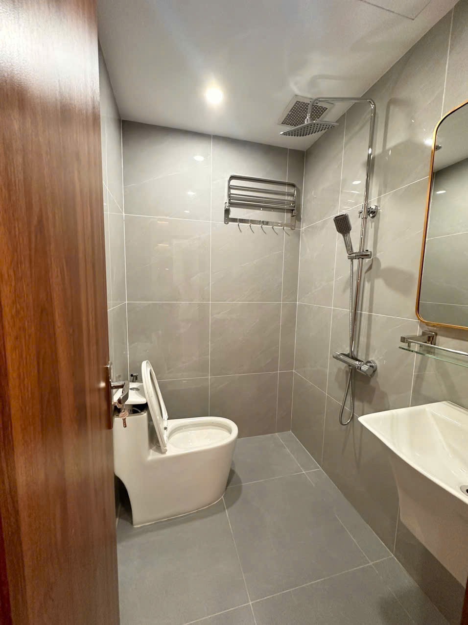 Bán Căn Hộ Trung Hòa Nhân Chính 75m2 - 2PN - 5.1 Tỷ - Full Nội Thất