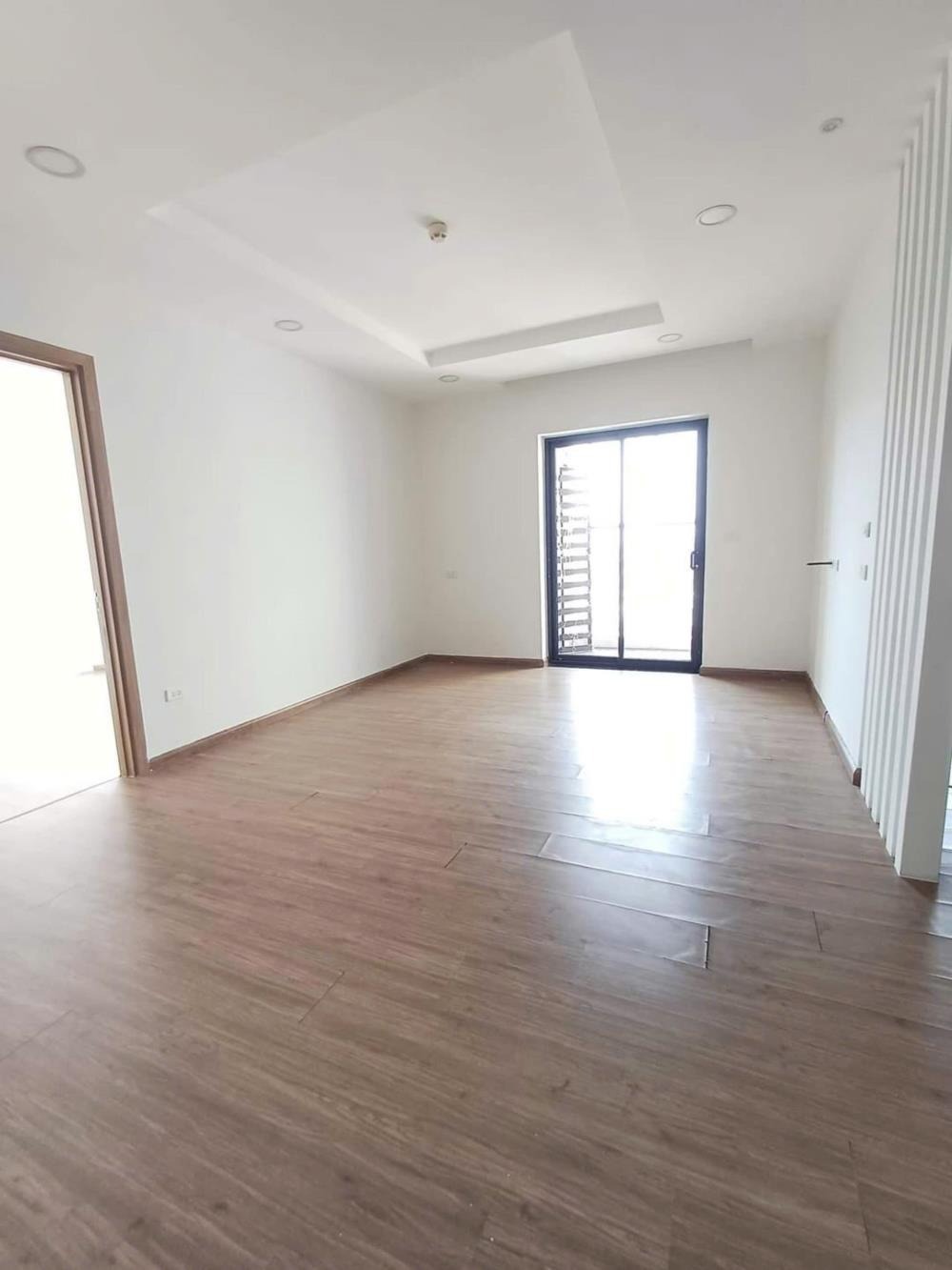 Bán Nhanh Căn Hộ 97m² View Vinhomes G3, Sài Đồng - Giá 6.2 Tỷ