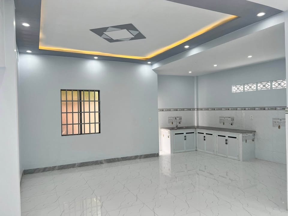 Bán Gấp Căn Nhà 120m2, Sổ Hồng Riêng, Giá 680 Triệu - Củ Chi