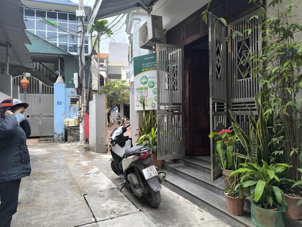 Bán nhà Quận Ủy - 4 Tầng, 71m², Giá 11.7 tỷ - Vị Trí Đẹp, Tiềm Năng Lớn