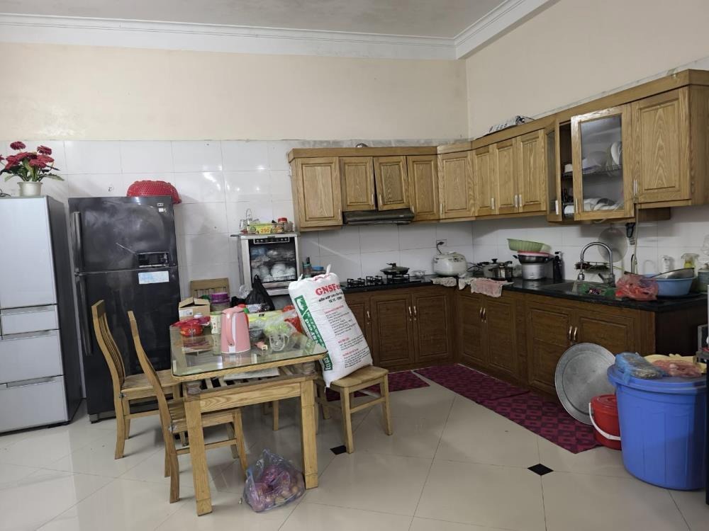 Bán nhà Quận Ủy - 4 Tầng, 71m², Giá 11.7 tỷ - Vị Trí Đẹp, Tiềm Năng Lớn