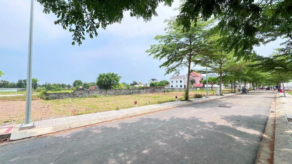 Chỉ từ 1 tỷ 99 - Đất đẹp Tân Phú Trung, sổ riêng, gần Metro