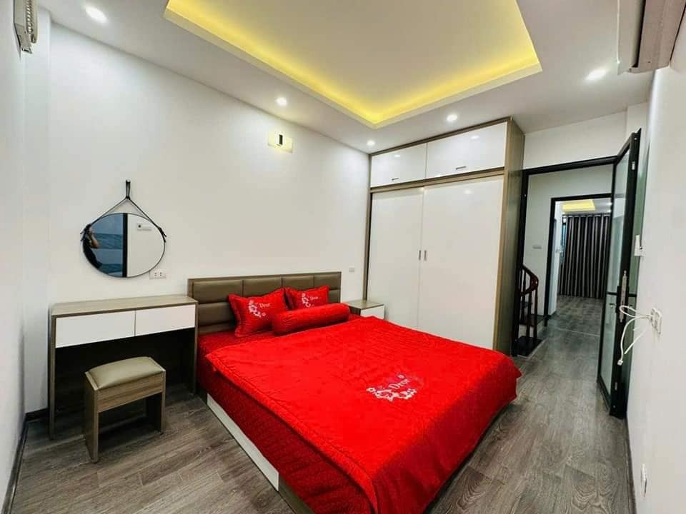 Vạn Phúc Hà Đông: Nhà Mới 5 Tầng, Ô Tô Đỗ Cửa, Giá Chỉ 6.3 Tỷ
