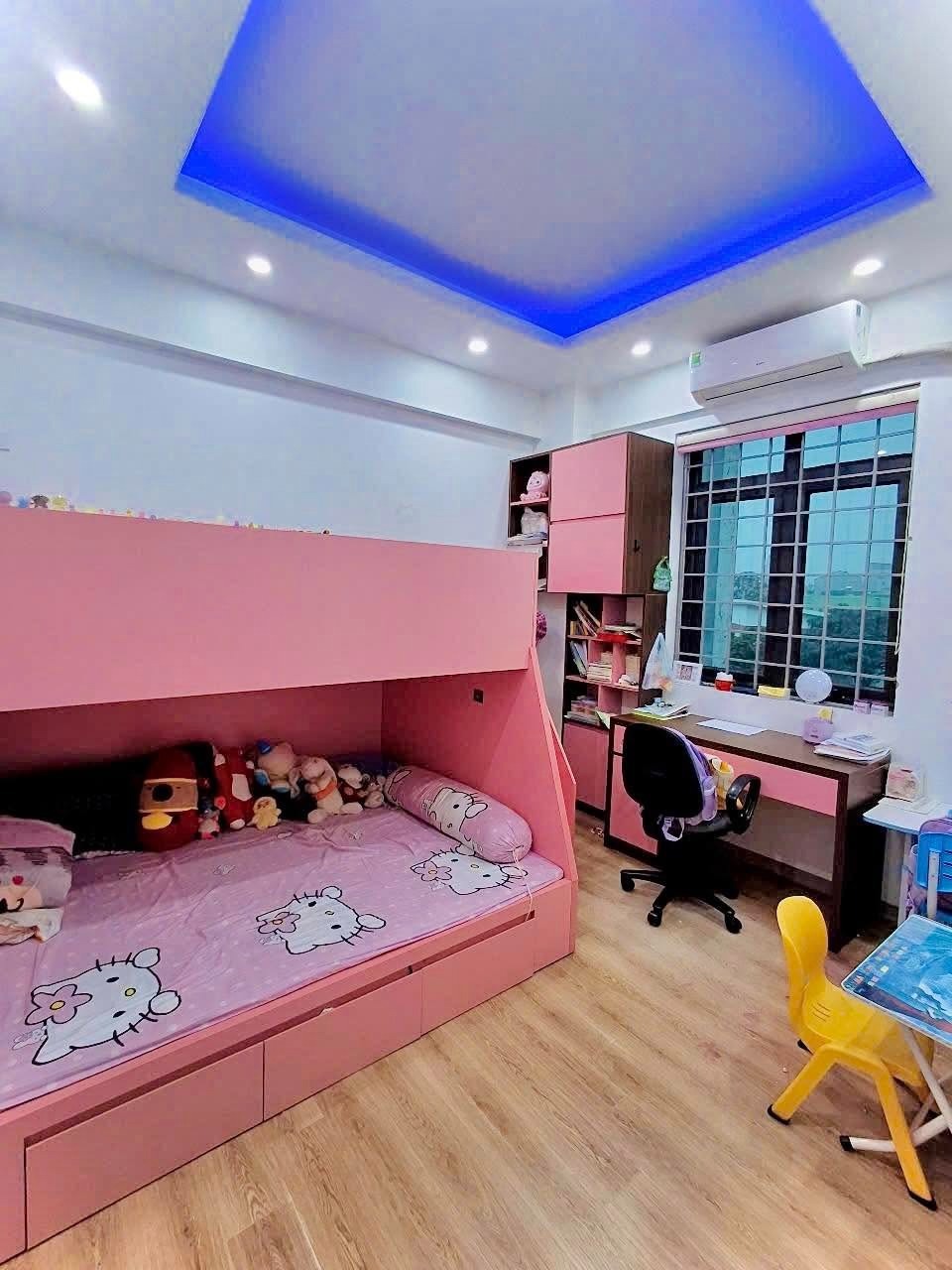 Căn Hộ Lô Góc 68m2, 3PN - Giá 3.8 Tỷ - Vị Trí Vàng KĐT Đồng Tàu