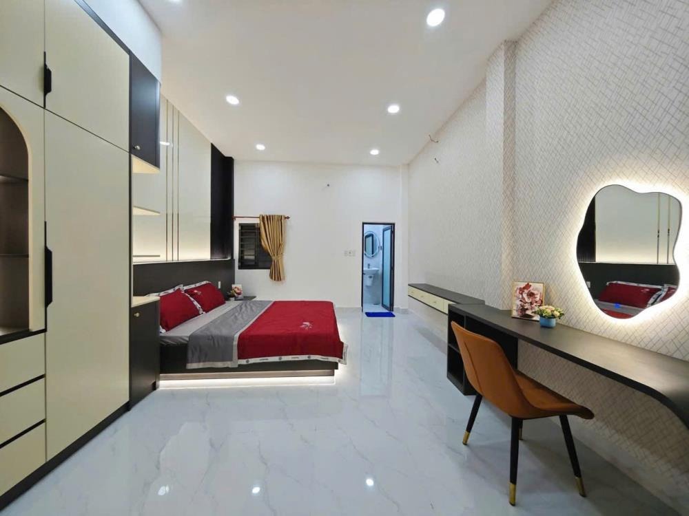 Bán nhà mặt tiền Trương Thị Hoa, Gò Vấp - 4x20, 3PN, Nội Thất Cao Cấp - 6.25 Tỷ