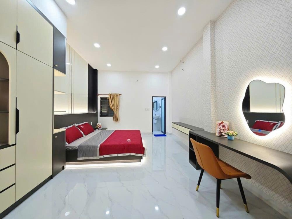 Bán nhà mặt tiền Trương Thị Hoa, Gò Vấp - 4x20, 3PN, Nội Thất Cao Cấp - 6.25 Tỷ
