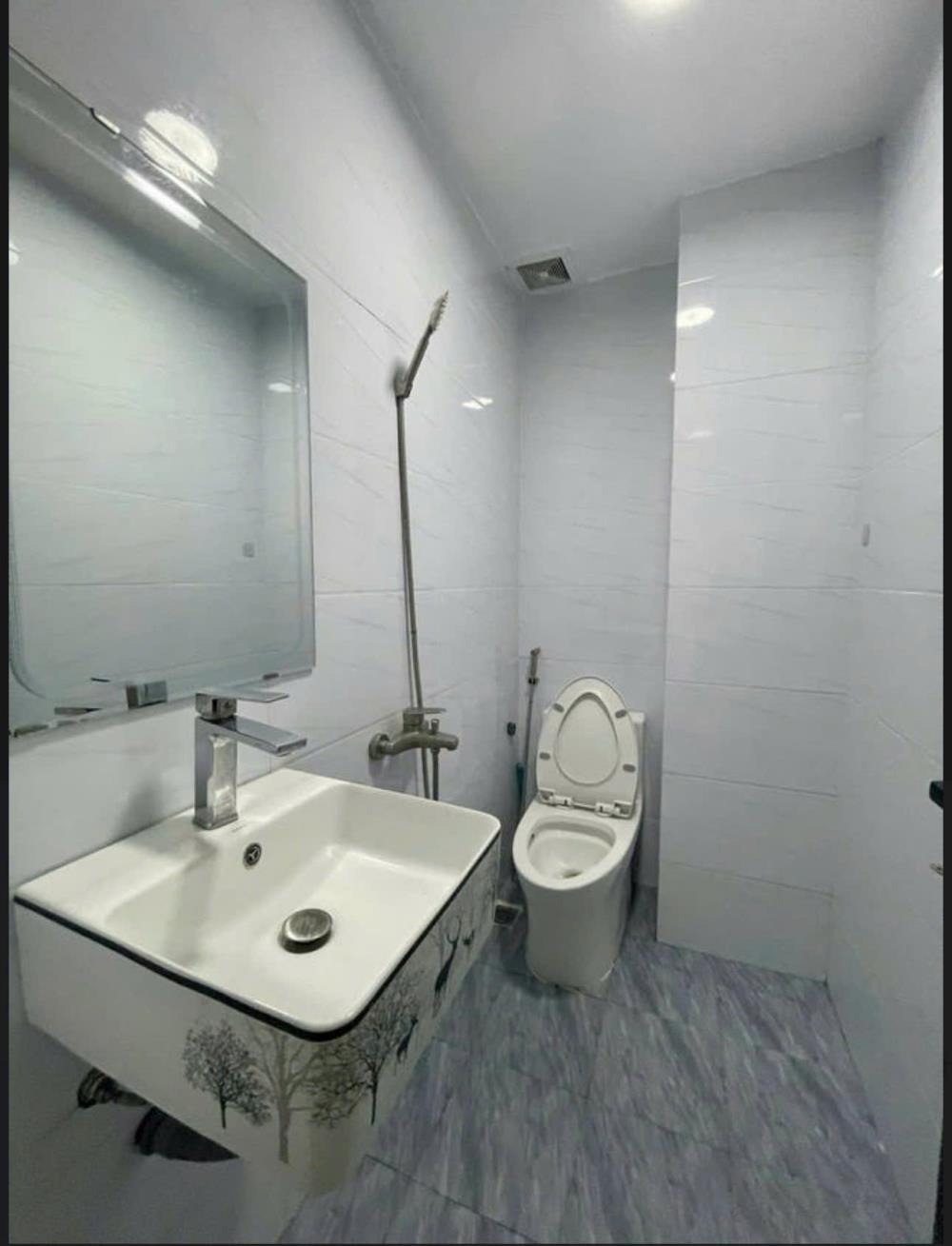 Bán Gấp Lô Đất Góc 50m2 Mặt Tiền Ngô Quyền, Hà Đông - Giá 8.x Tỷ