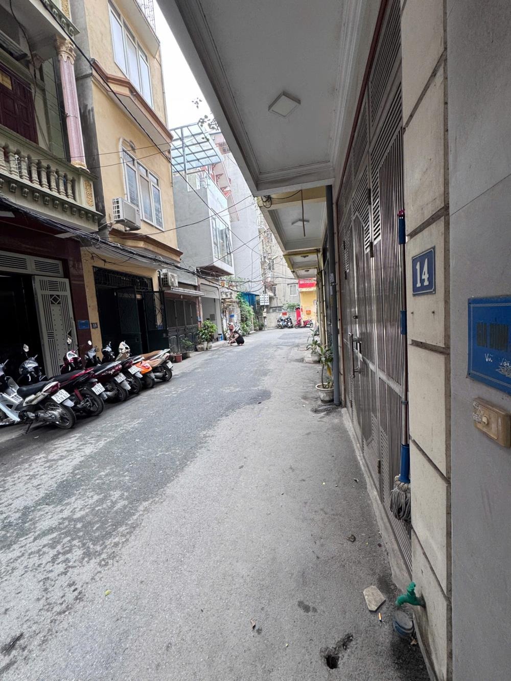 Bán Gấp Lô Đất Góc 50m2 Mặt Tiền Ngô Quyền, Hà Đông - Giá 8.x Tỷ