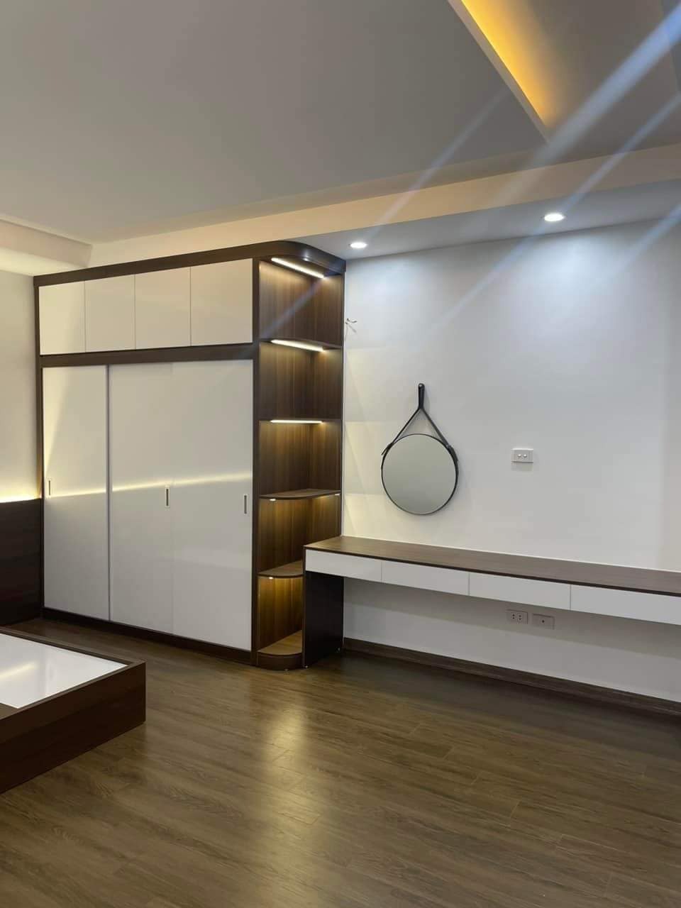 Nhà Mới 5 Tầng, Mặt Ngõ Thông Thoáng, Oto Đỗ Cận Kề - Mỗ Lao, Hà Đông - 5 Tỷ