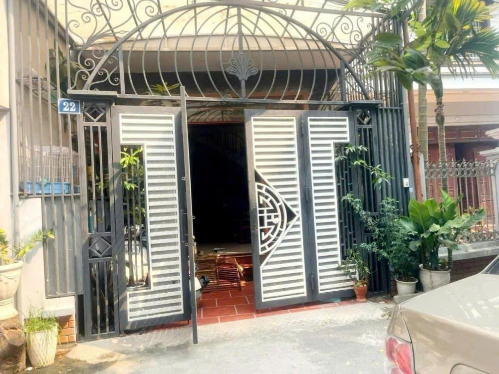 Bán nhà đẹp, ô tô đỗ cửa, vị trí đắc địa - Trần Thái Tông, Cầu Giấy