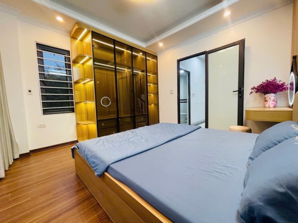 Siêu phẩm Vinh Hưng - Hoàng Mai: Lô góc 5 tầng, 6 ngủ, Full nội thất - Giá hơn 6 tỷ