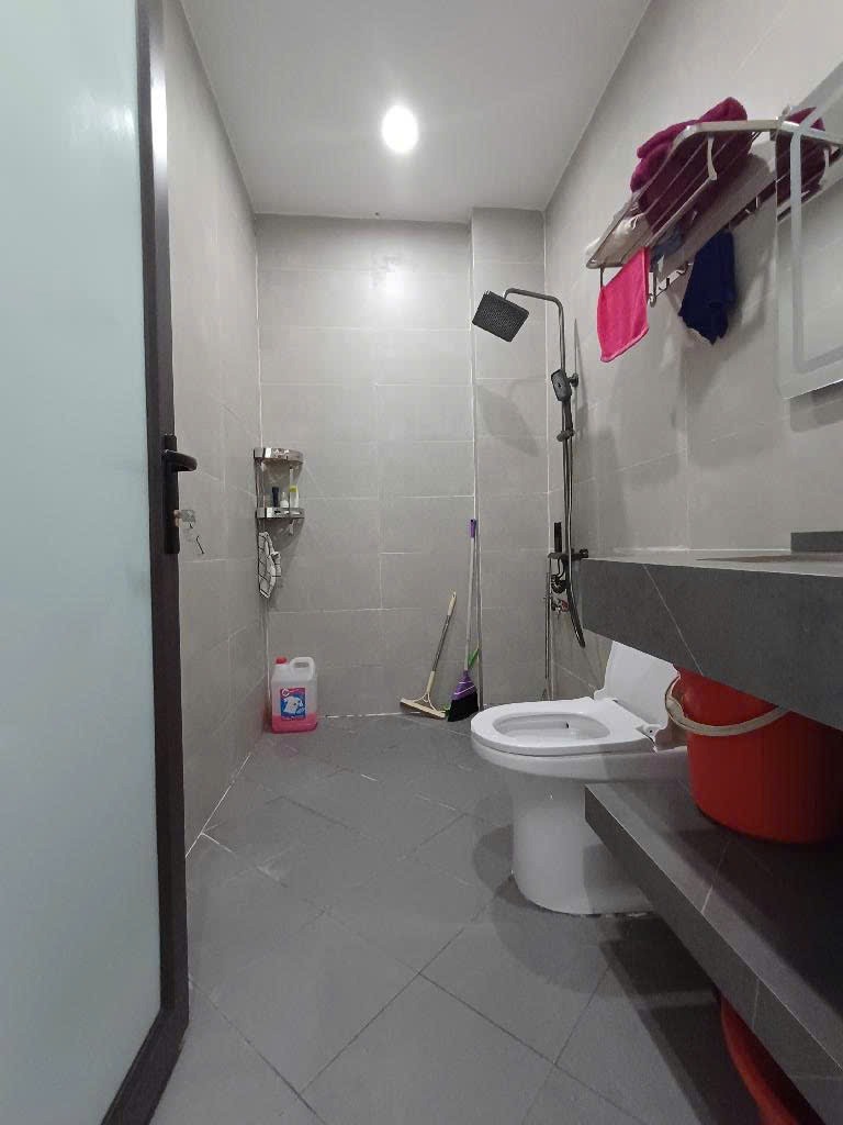 Bán nhà phố Vĩnh Hưng, Hoàng Mai - 45m2, 4 phòng ngủ - 5.8 tỷ - Ngõ thông thoáng