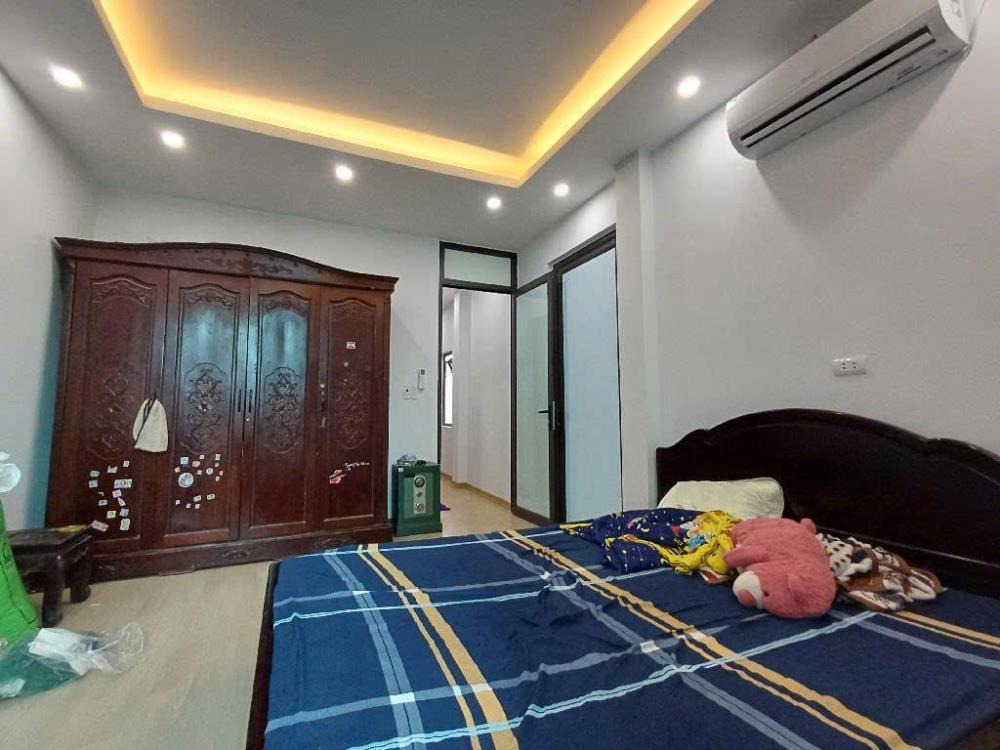 Bán nhà phố Vĩnh Hưng, Hoàng Mai - 45m2, 4 phòng ngủ - 5.8 tỷ - Ngõ thông thoáng