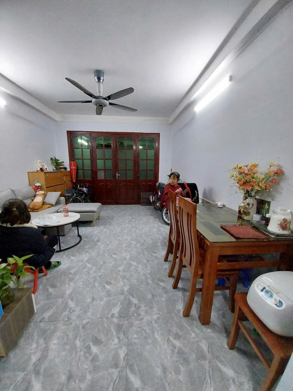 Nhà đẹp Vĩnh Hưng - 5.4 tỷ - Ngõ Thông - Gần Thời Đại, Thanh Nhàn