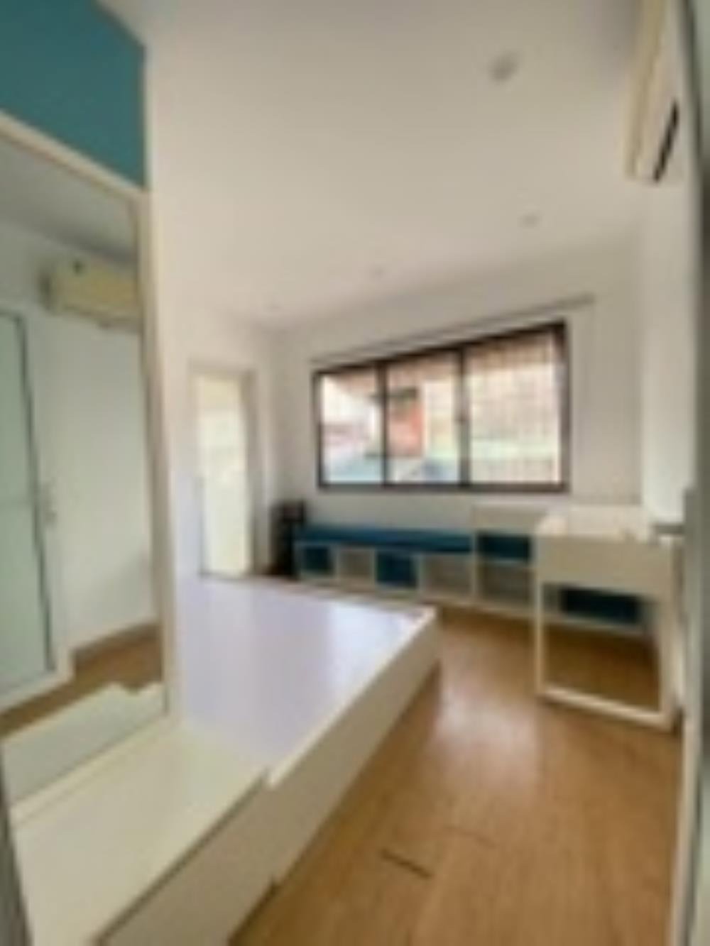 Bán Căn Hộ 2 Phòng Ngủ, 60m2, Thanh Nhàn, Hà Nội - Giá 2.4 Tỷ