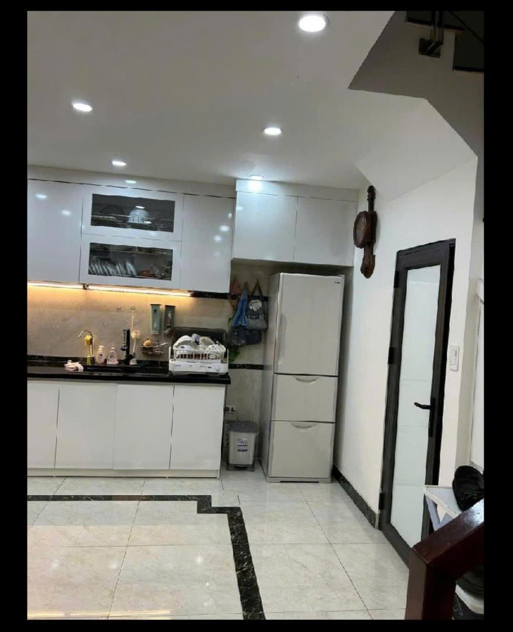 Siêu phẩm Kim Mã: 56m2, 4 Tầng, Giá 11.95 Tỷ - Vị Trí Vàng, Full Nội Thất
