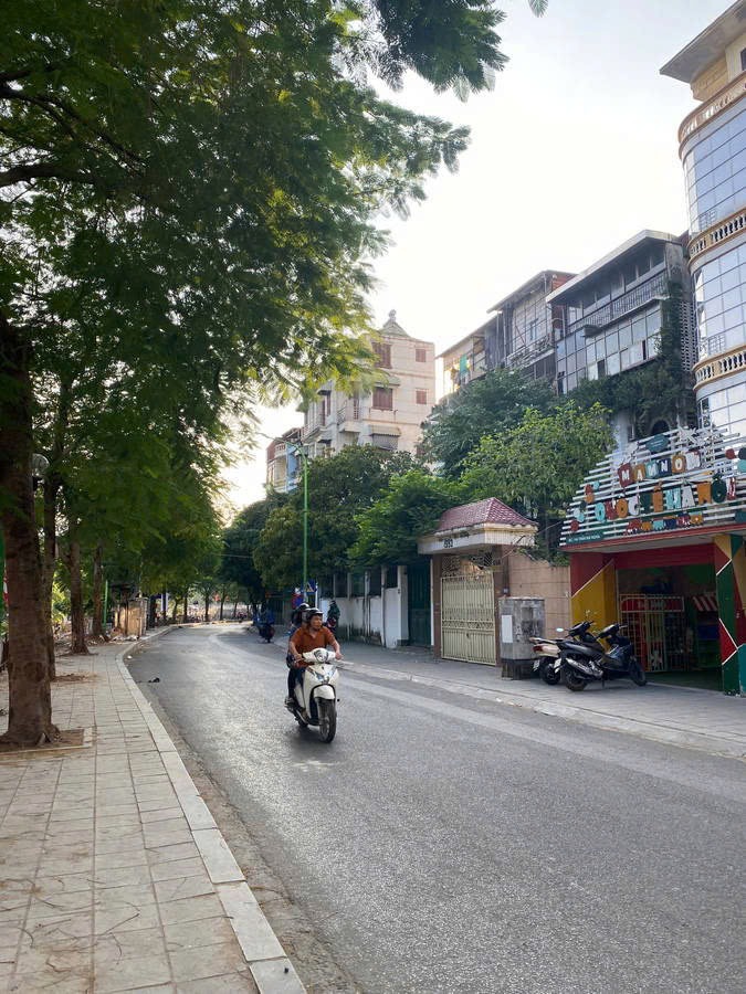 Mặt Phố Trần Đại Nghĩa - Vị Trí Đắc Địa - Giá 42 Tỷ