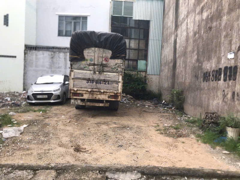 Bán Đất Khu Dân Cư Thủ Đức - 6.7m x 13m, Ô Tô Vào Nhà - Giá 6.7 Tỷ