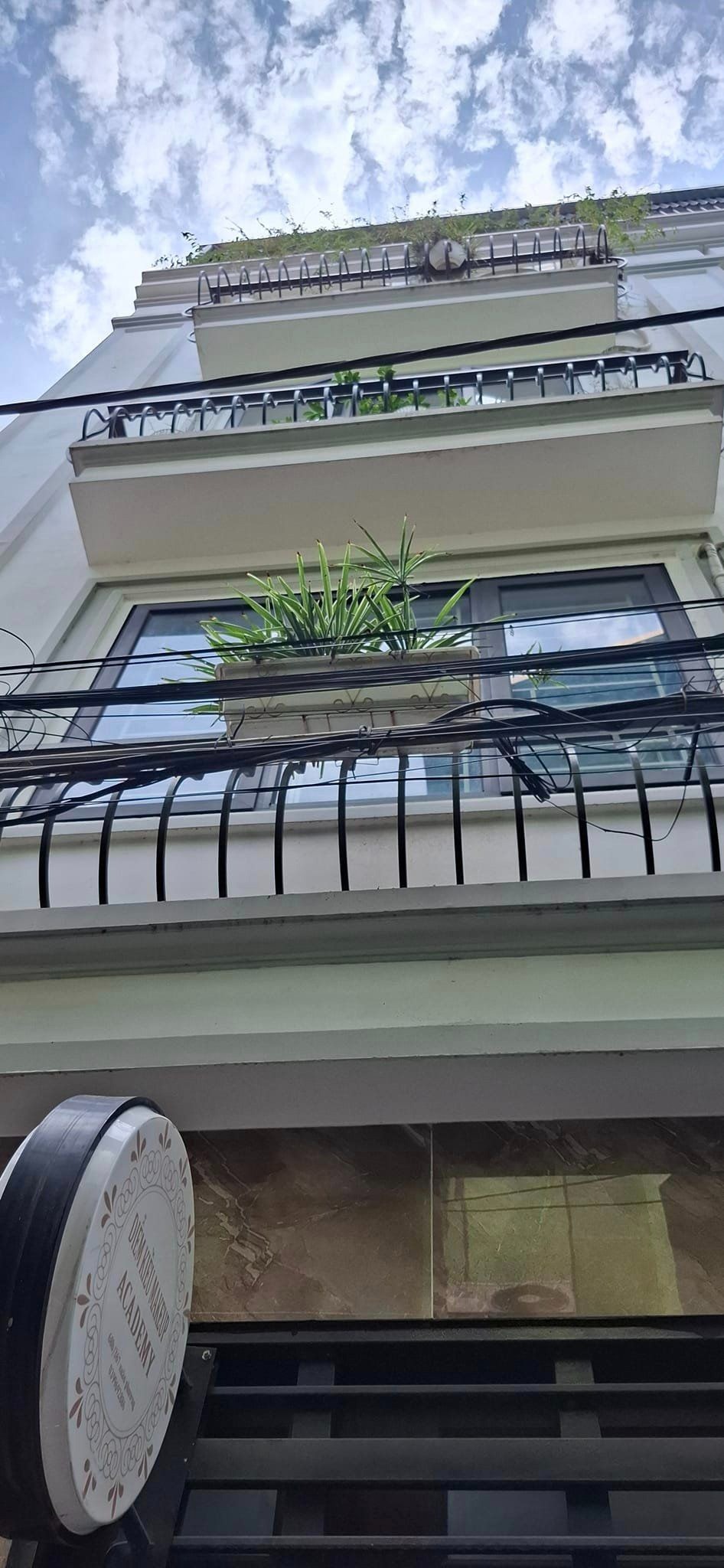 Nhà phố 5 tầng lô góc Xuân Phương - Giá 4 tỷ