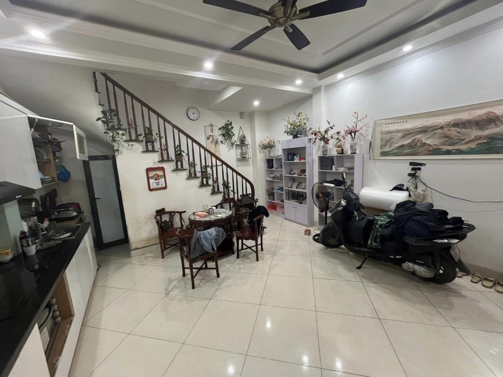Nhà phố 5 tầng lô góc Xuân Phương - Giá 4 tỷ
