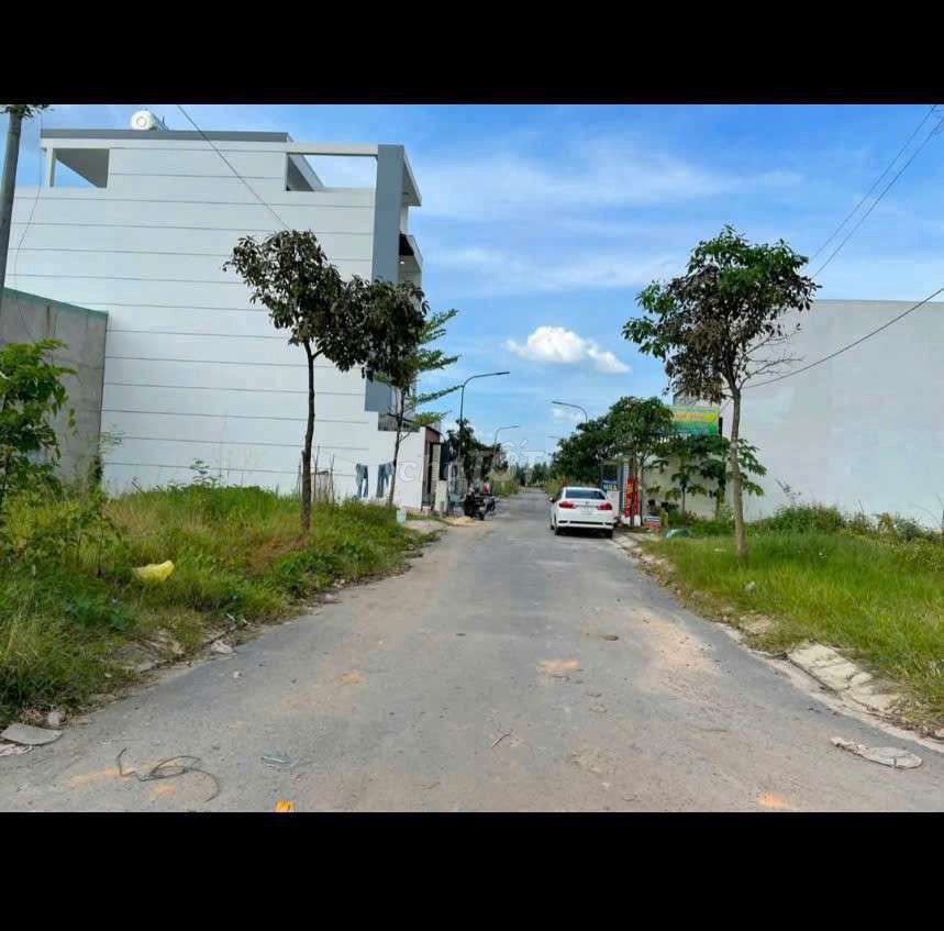Bán Gấp Lô Đất KCN Tây Bắc - 150m² - Đầu Tư/Xây Dựng Nhà Trọ - Lợi Nhuận Cao