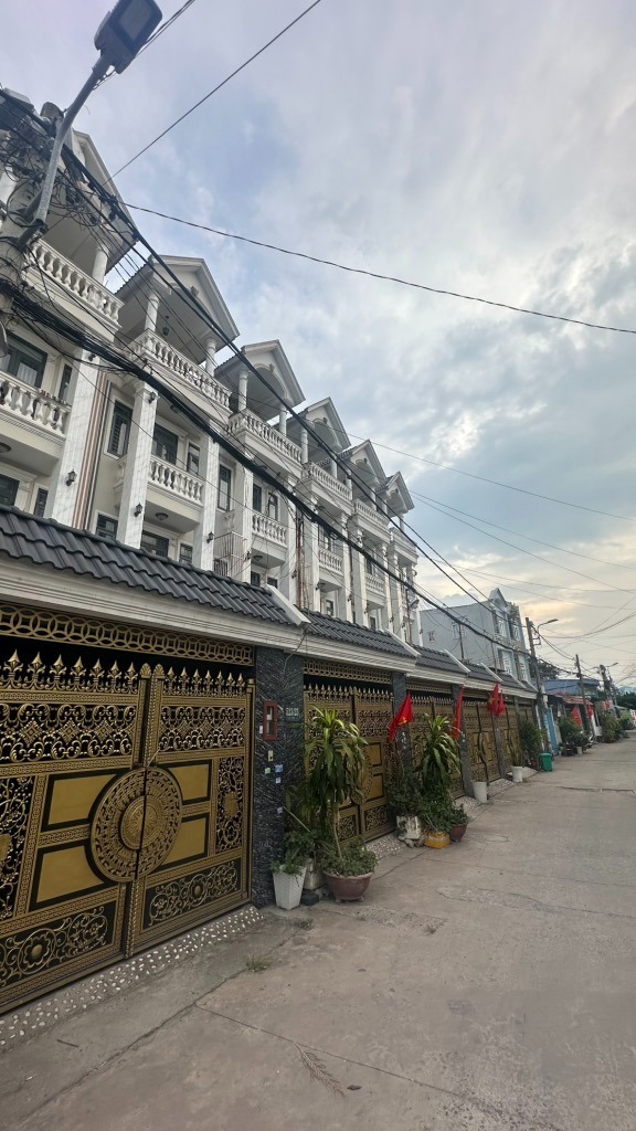 Bán Gấp Nhà C4 Cho Thuê 12tr/tháng, Lê Văn Khương, Quận 12 - 7.2 tỷ