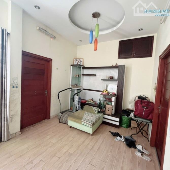 Nhà Gò Vấp 3 Tầng, 105m2, Giá 7.98 Tỷ - Nguyễn Văn Khối