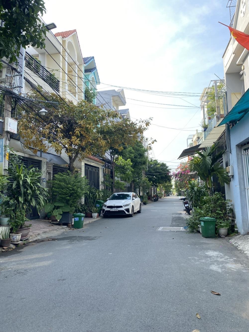 Bán Nhà 4 Tầng Hẻm Xe Hơi Quận 9 - Gần Melosa Garden, Giá 5 Tỷ+