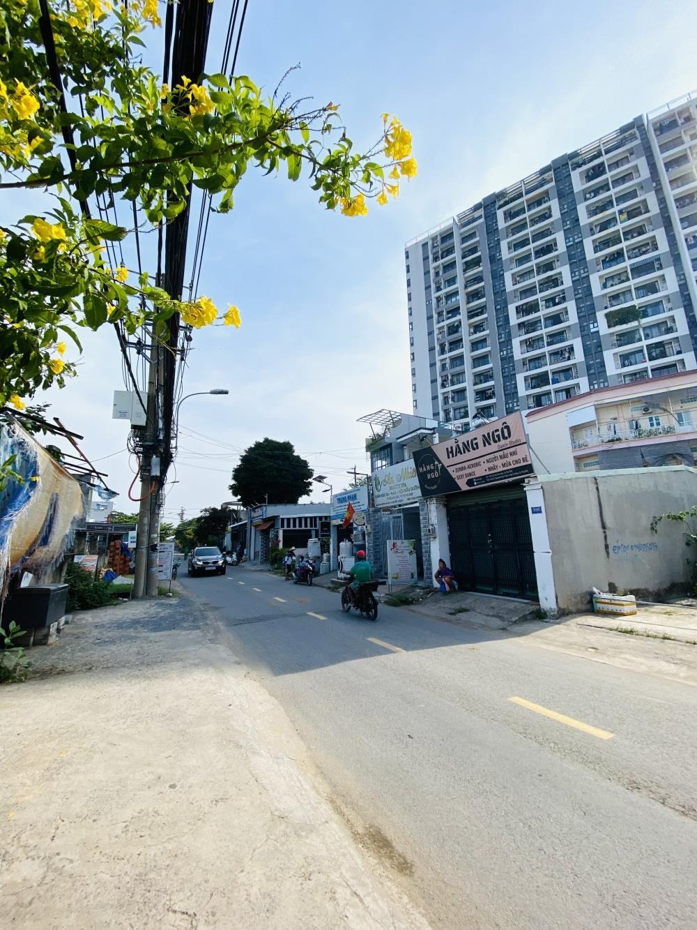 Bán Đất Nền Phân Lô Đường Gò Cát, Phú Hữu - Giá Chỉ 3 Tỷ