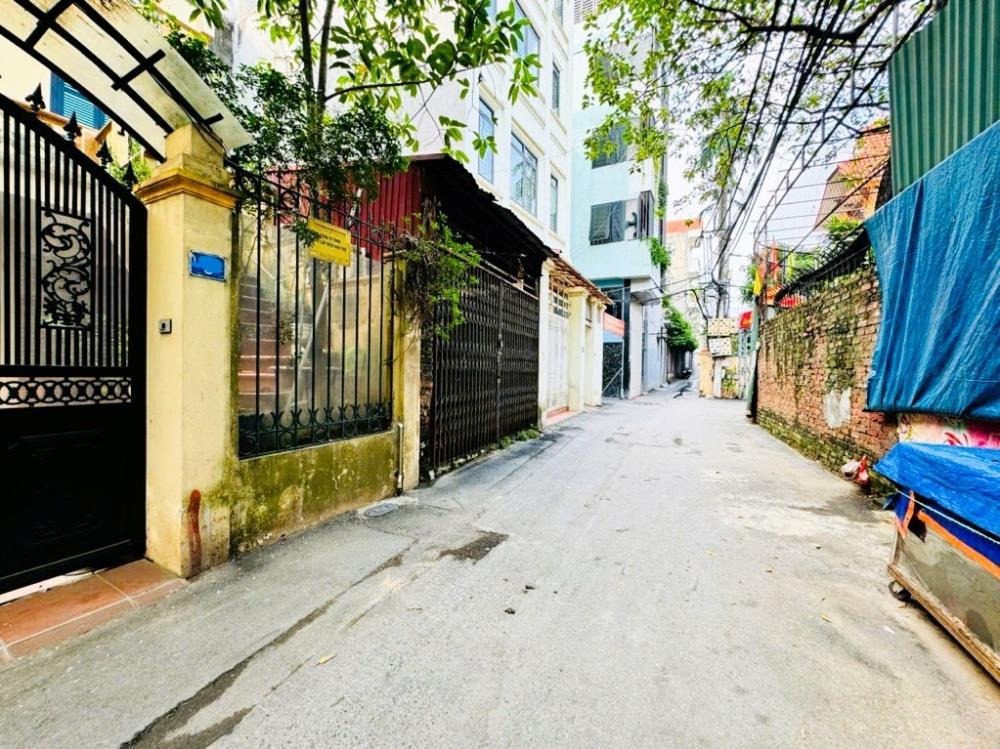 Bán Nhà Căn Góc 5 Tầng Tây Hồ - 16.5 Tỷ - Ngõ Ô Tô, Gần Hồ